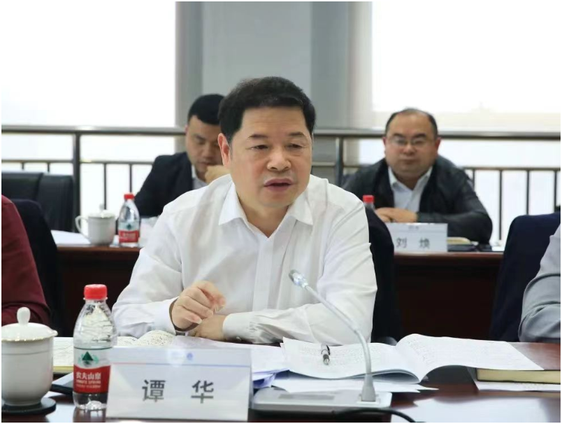 中国能建葛洲坝集团总经理谭华调研中国能建葛洲坝水泥公司