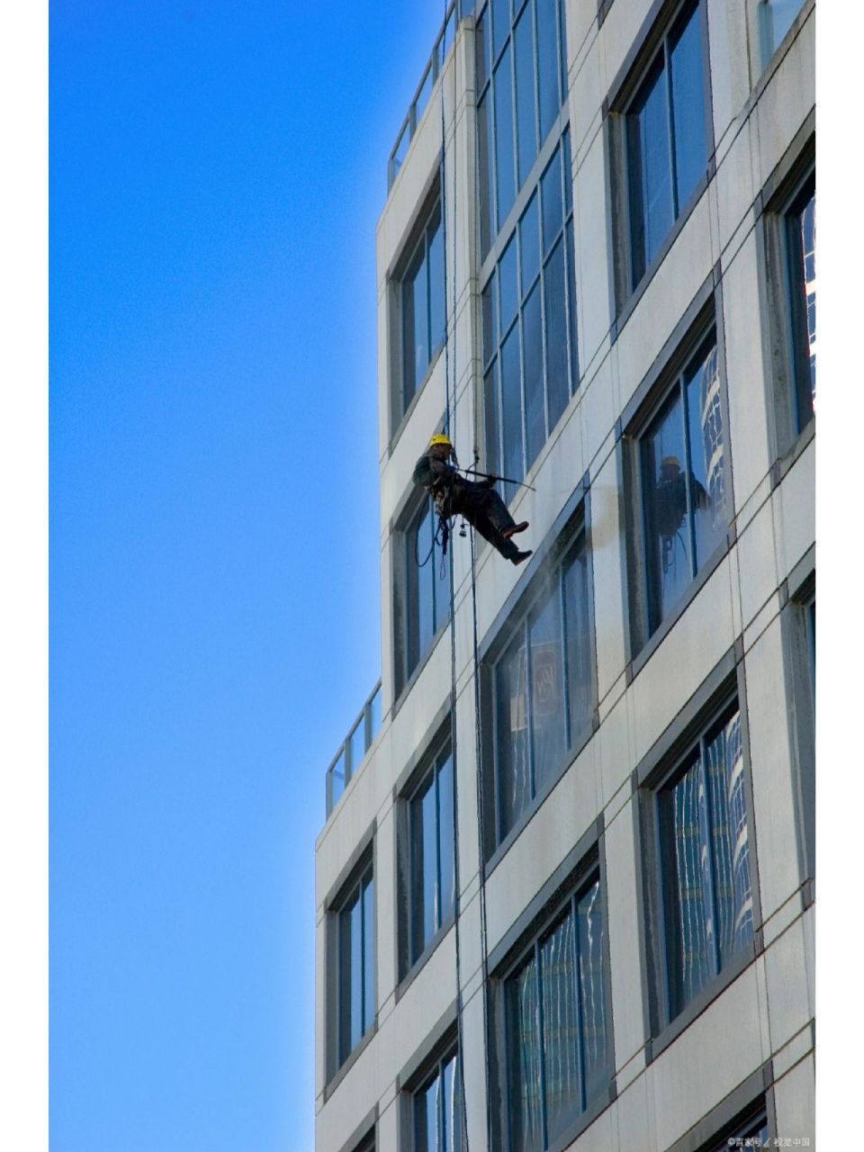广州外墙清洗 玻璃幕墙清洗 蜘蛛人高空作业 外墙清洗的作用 所有高层