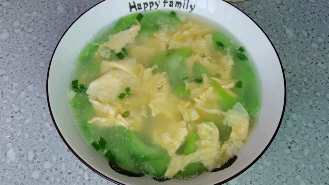 夏天来一道丝瓜鸡蛋汤,清淡鲜甜,消暑下饭!