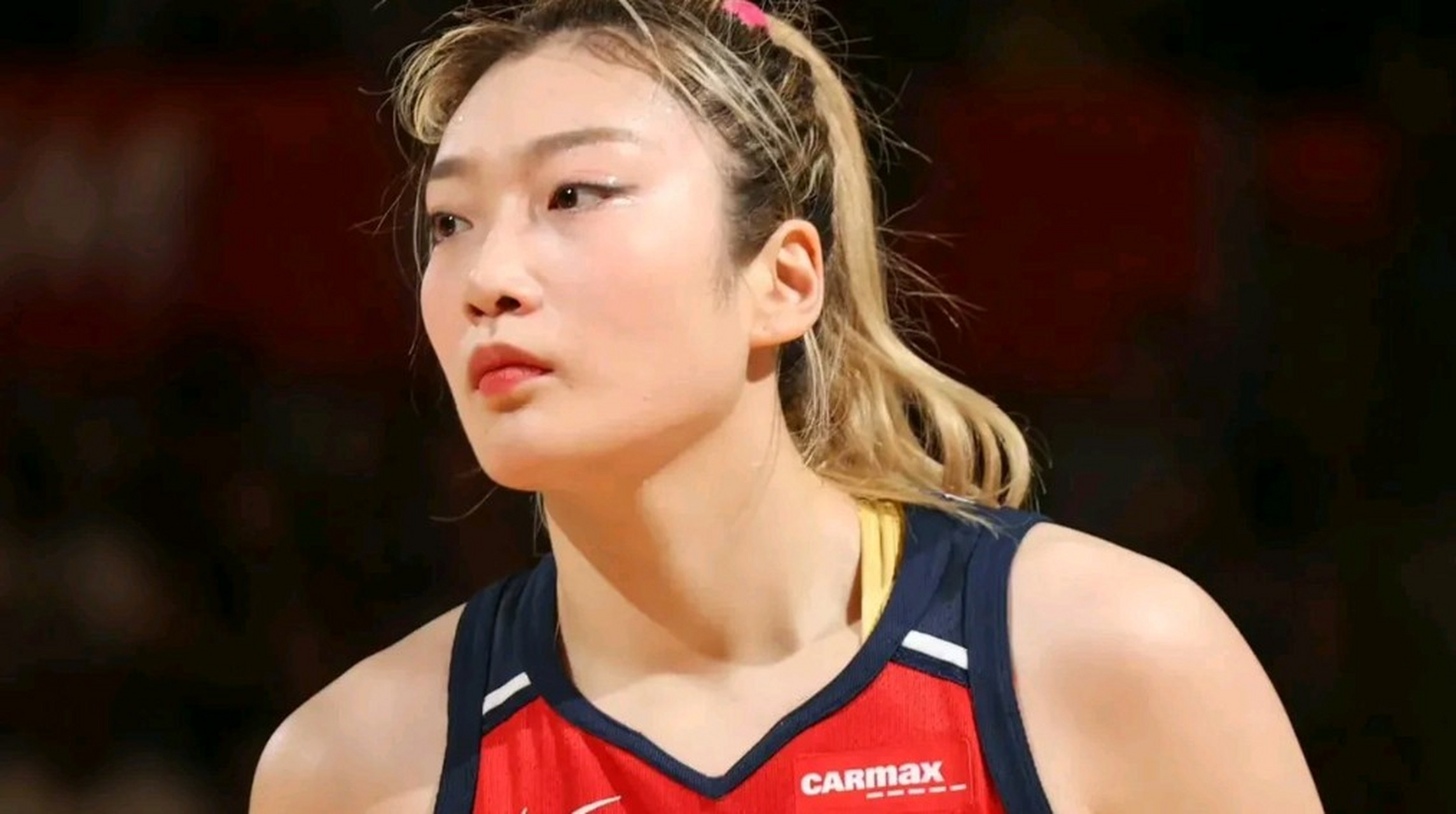 中国女篮李梦按时付丈夫前妻孩子抚养费  李梦在社交媒体上回复网友:"