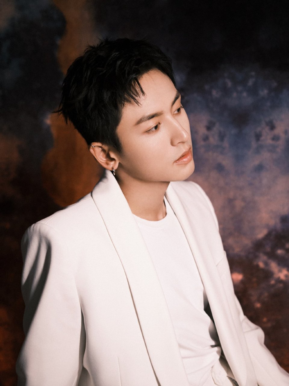 张哲瀚五月行程来咯