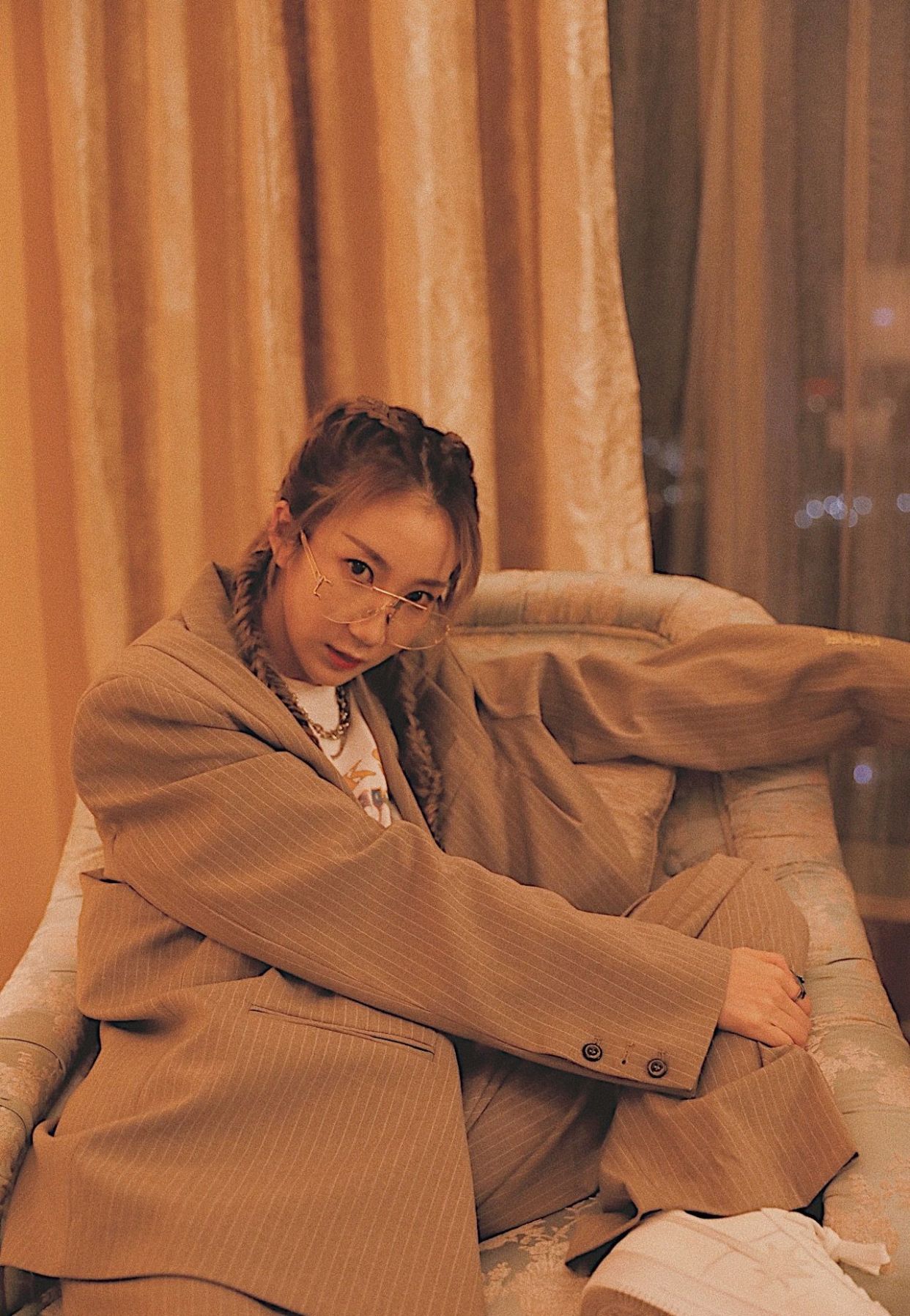 明星写真美图|乃万