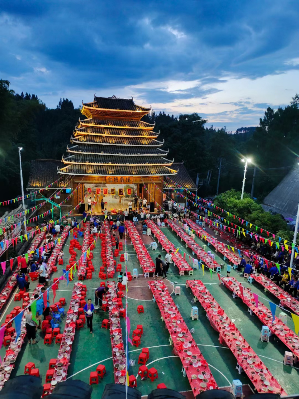【侗族百家宴】品味最地道的侗族美食,感受最纯粹的民族风情,绝对让你