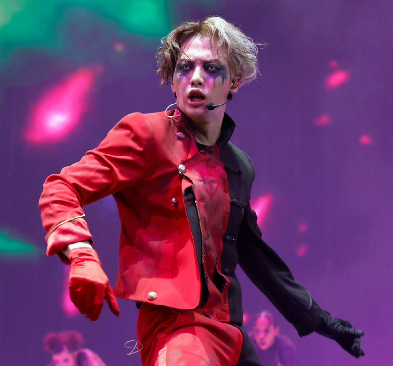 王嘉尔科切拉音乐节表演生图