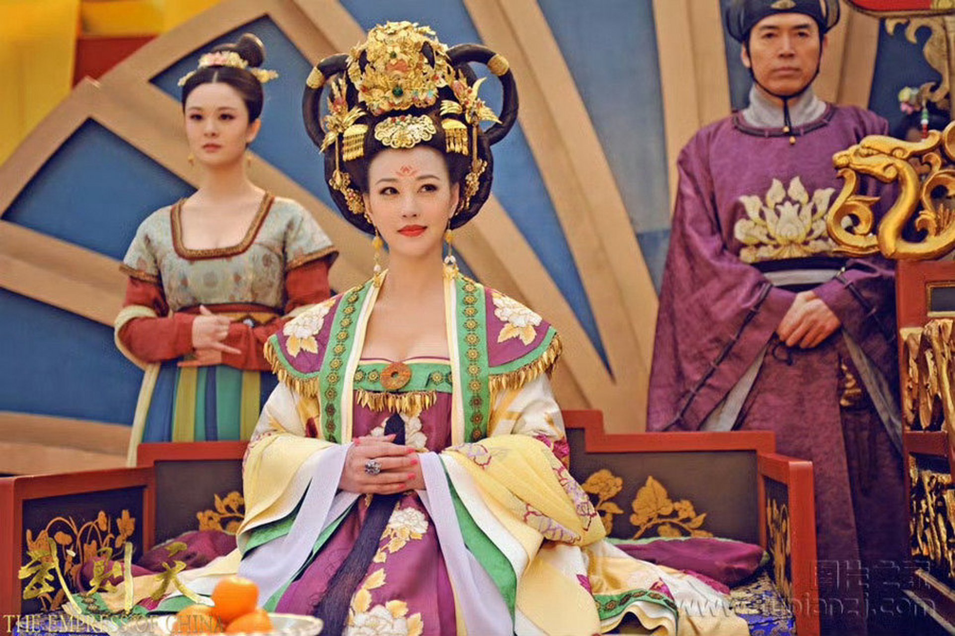 周海媚《武则天》剧照 ,演出了绝佳气质.  怀念不老女神!