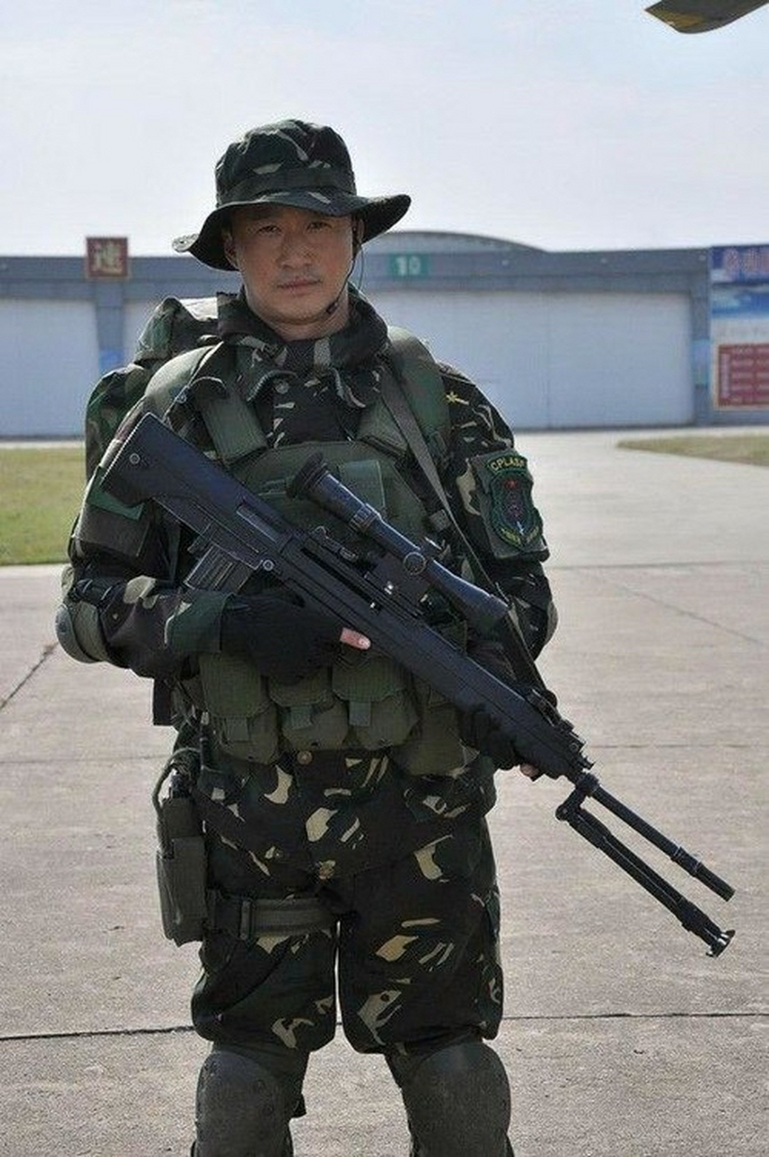 一方面,持枪合法化可以增加公民的安全保障,使他们能够更好地保护自己