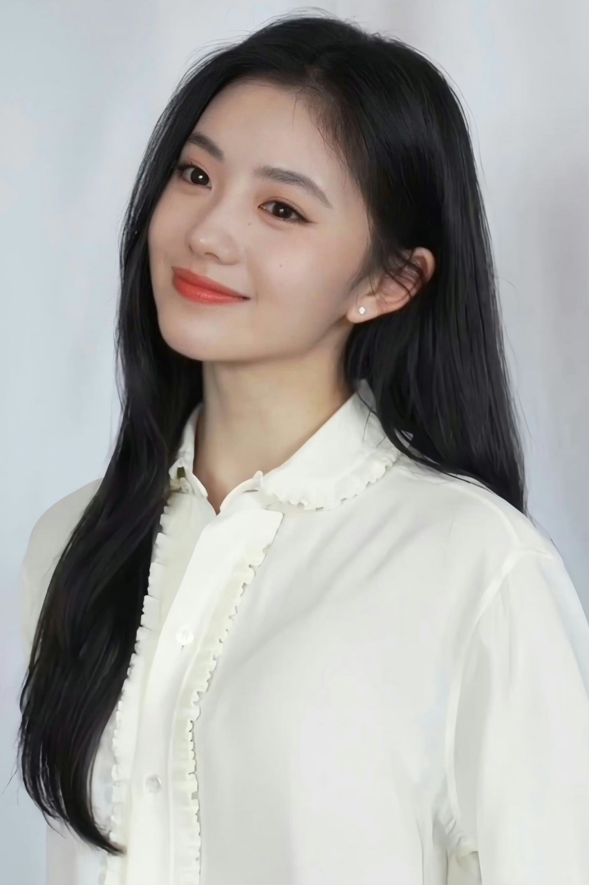 白夜行,唐泽雪穗,好美好美. #美女# #娱乐最前沿# #ai共创计划