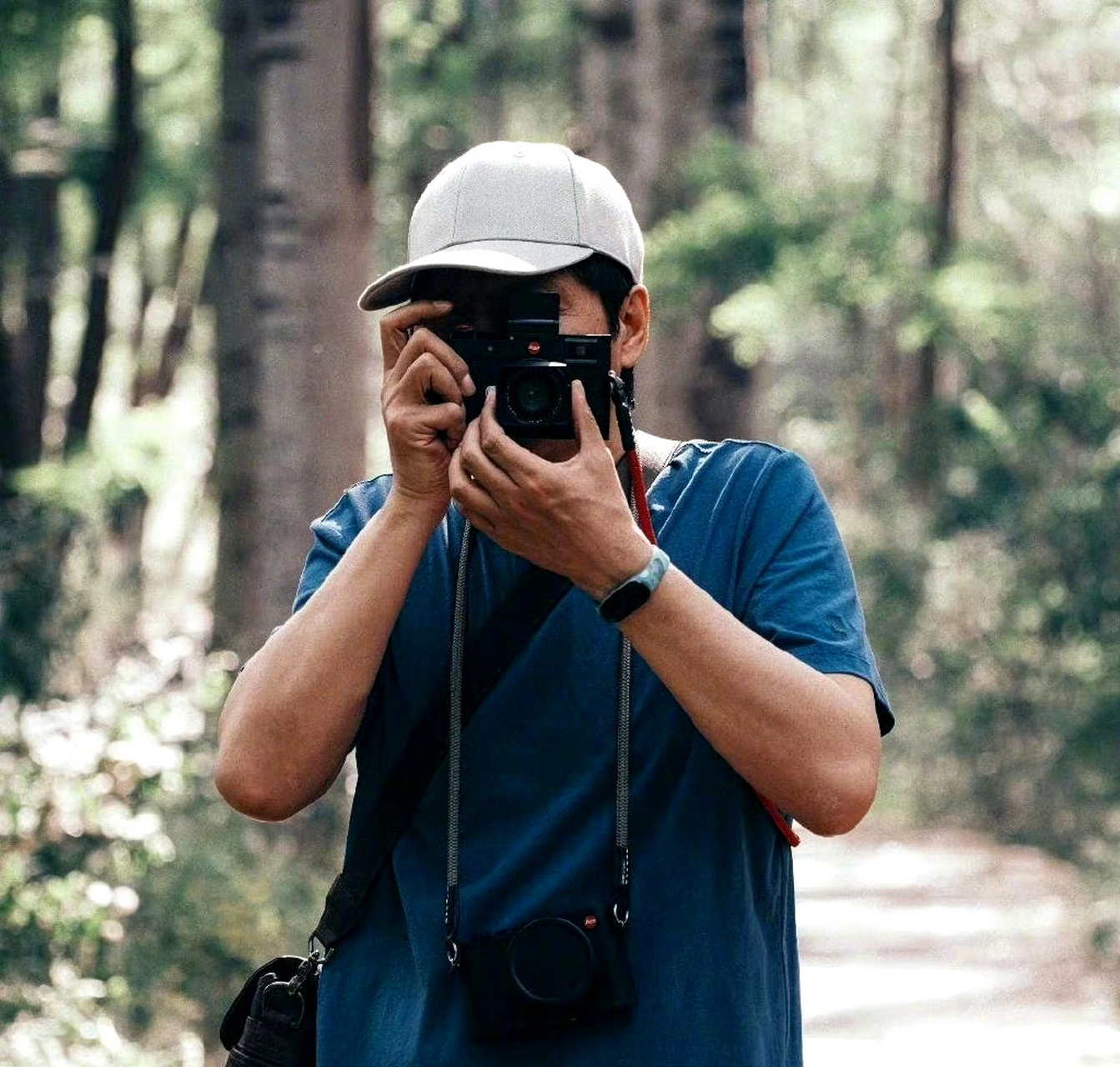 看这相机的小红标,应该就是徕卡吧?#手机# #数码# #科技