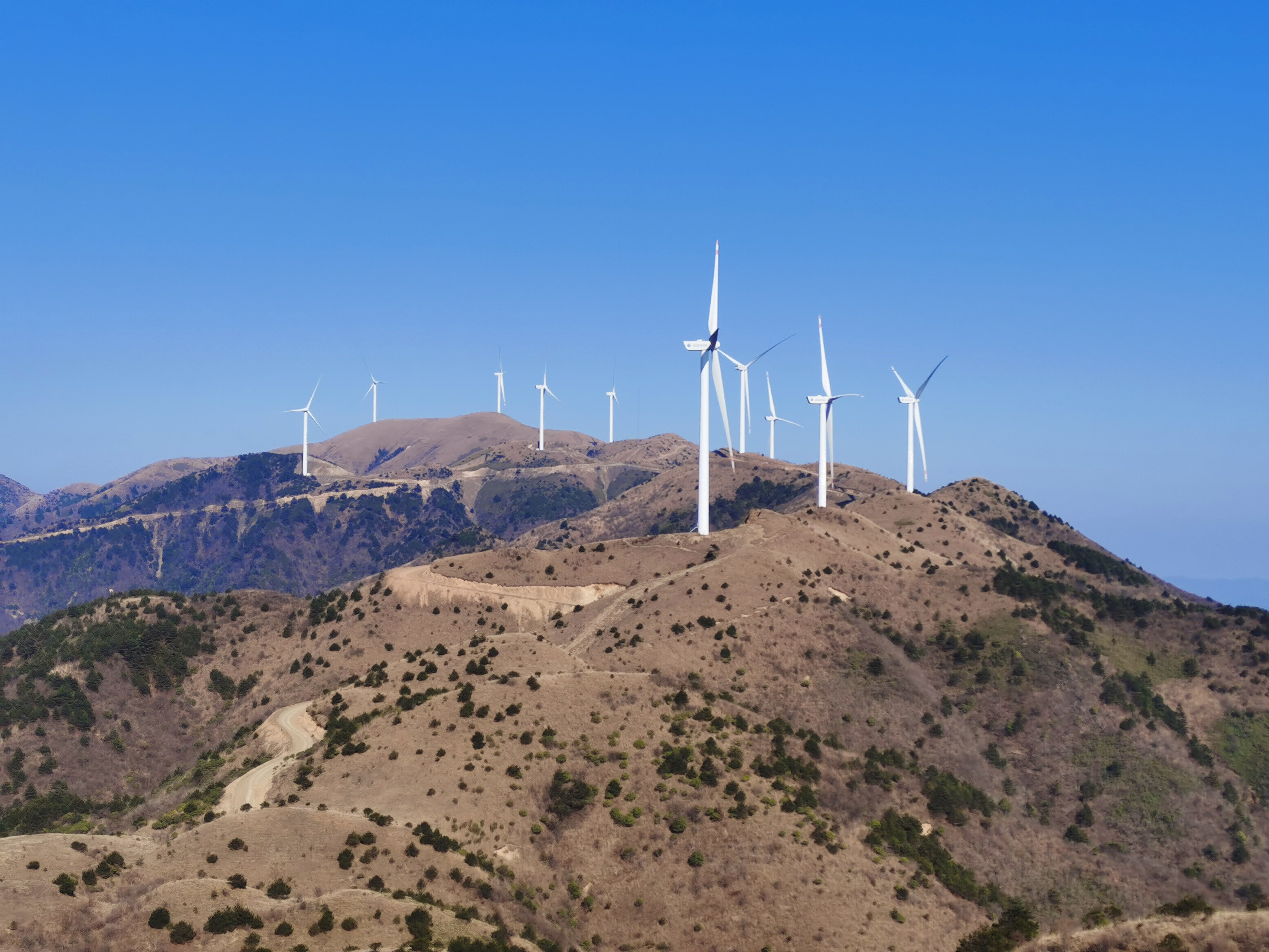 徒步九岭山脉,一场视觉上的盛宴