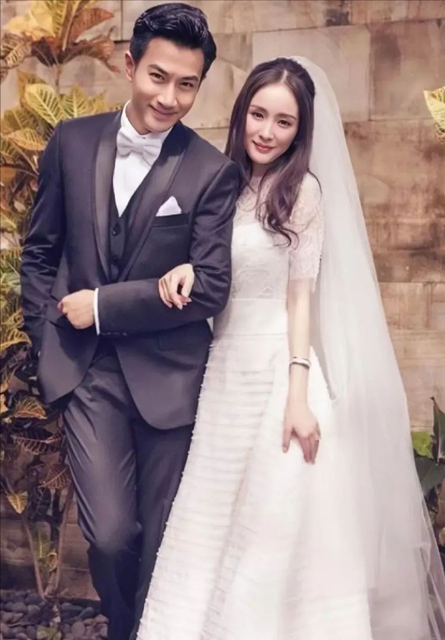 杨幂自从离婚后,把精力全放到了事业上,刘恺威则带着女儿在香港生活