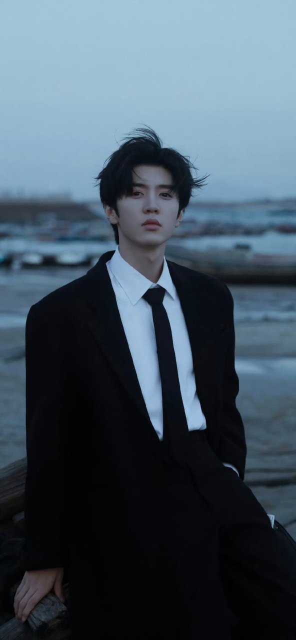 陈哲远高清壁纸头像(十)[比心]