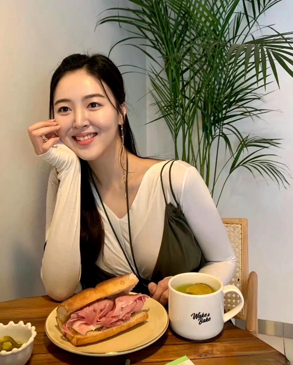 28岁成熟阿姨,还有市场空间吗?#养眼美女