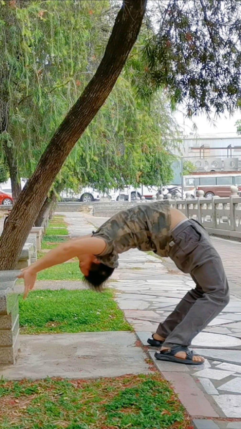 下腰起不来怎么办?街健高平分享自学经验,值得收藏!