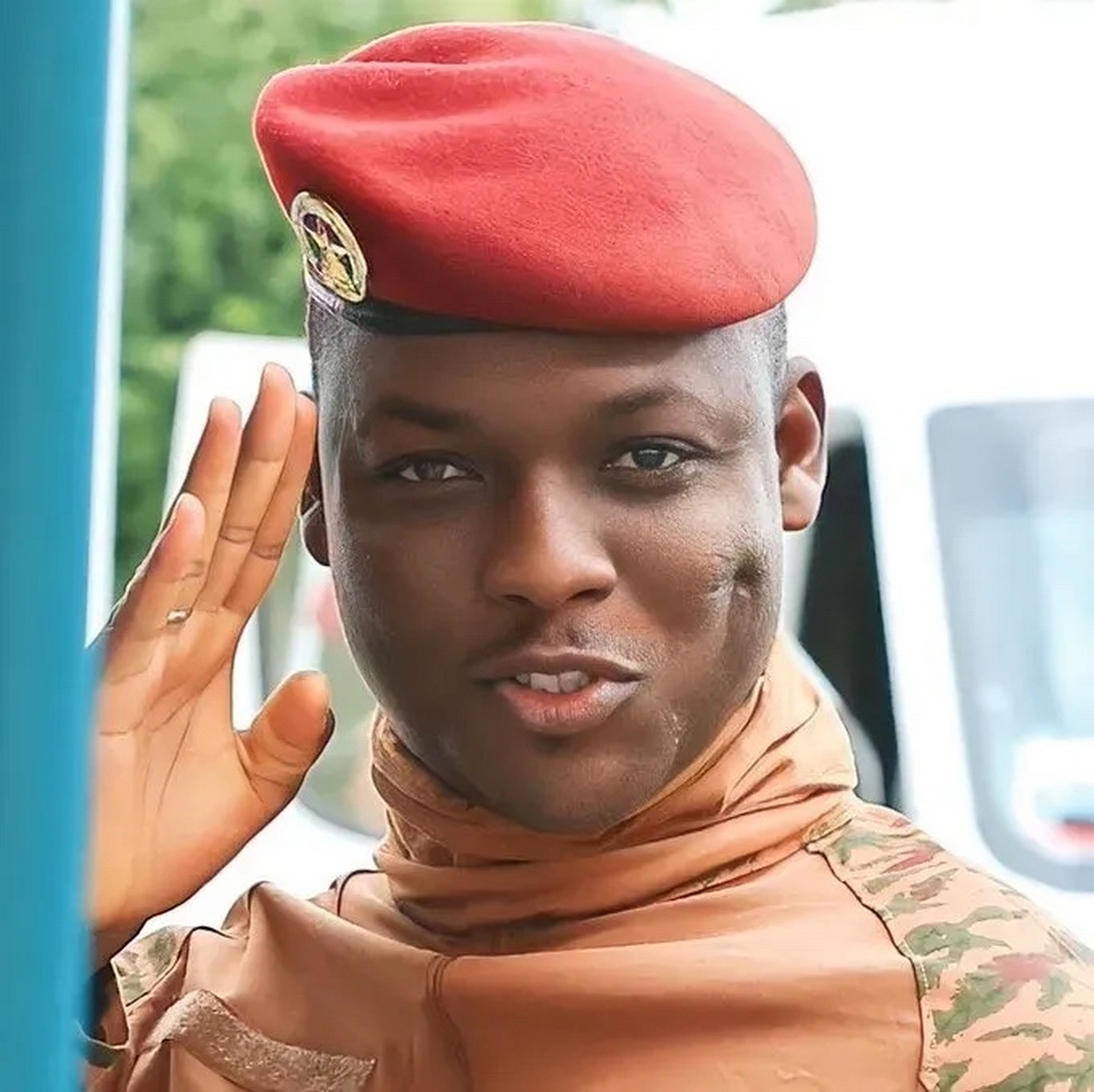 这位36岁的非洲小哥总是语出惊人!