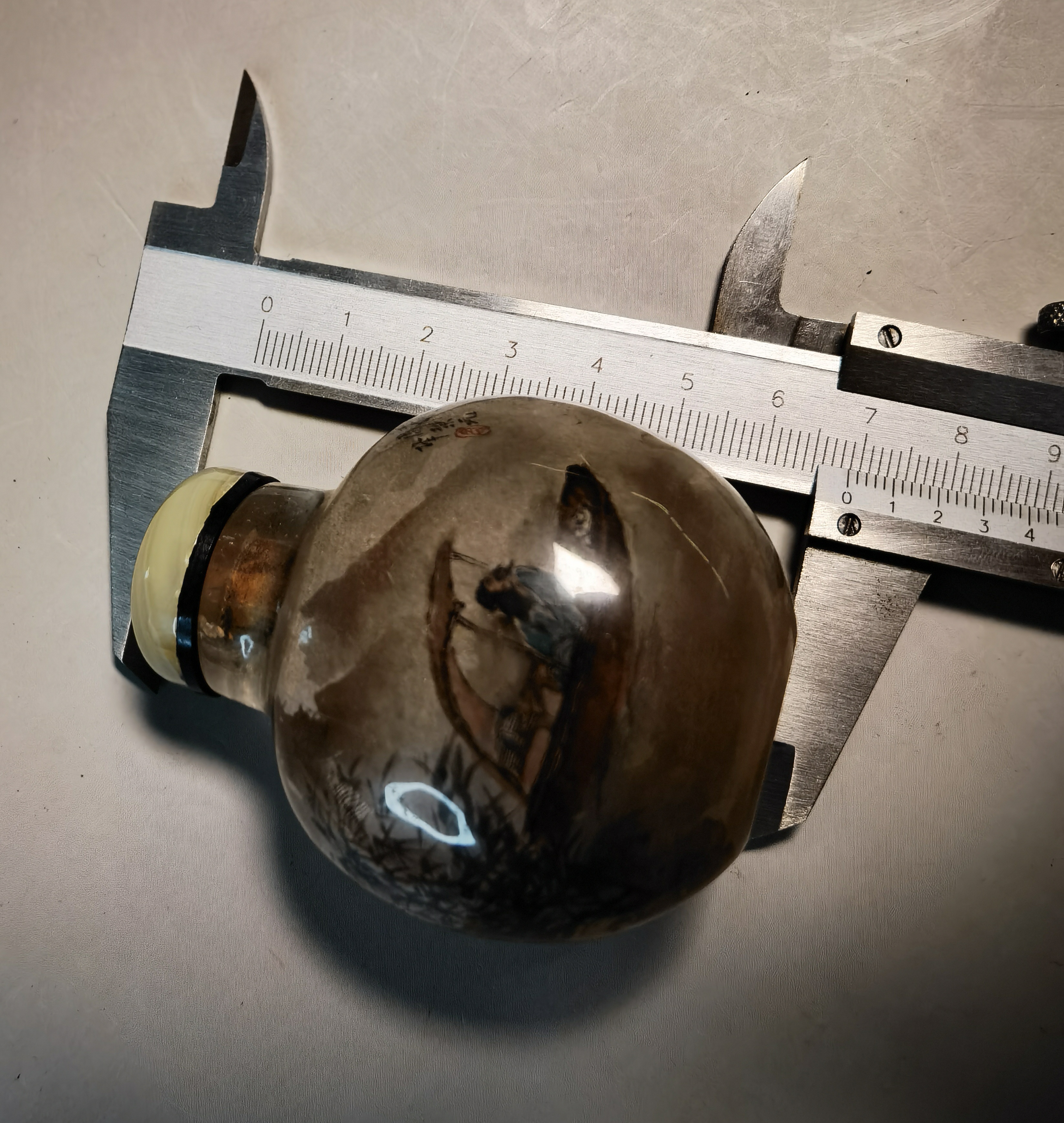 光绪周乐元水晶人物故事内画鼻烟壶