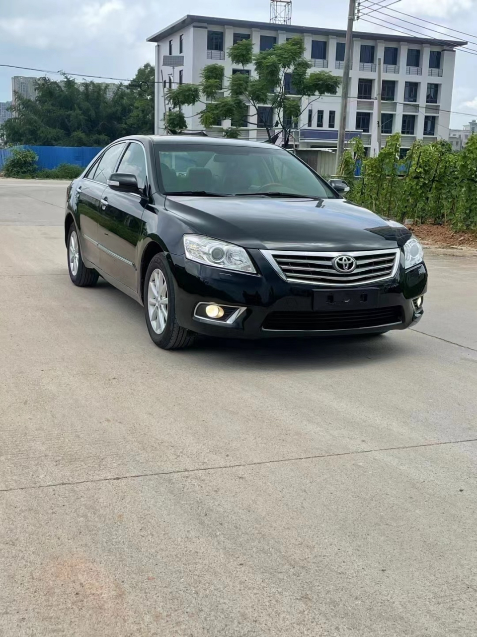 2010年1月上牌,广汽丰田凯美瑞240g豪华版,一手车,安全行驶16万公里