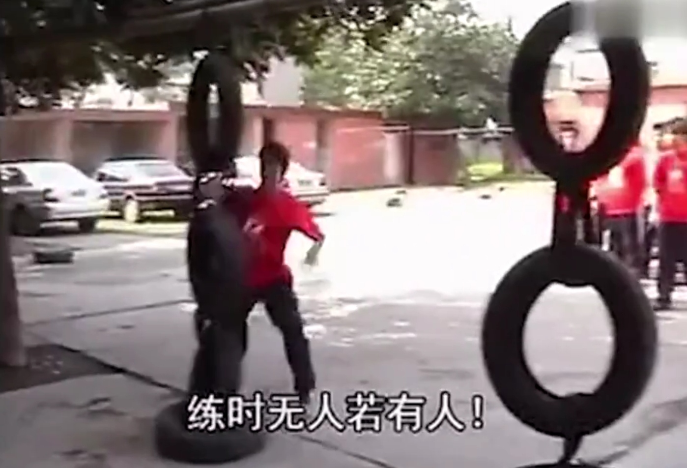 疯狗拳真的实战性很强吗?专业格斗家并不认可