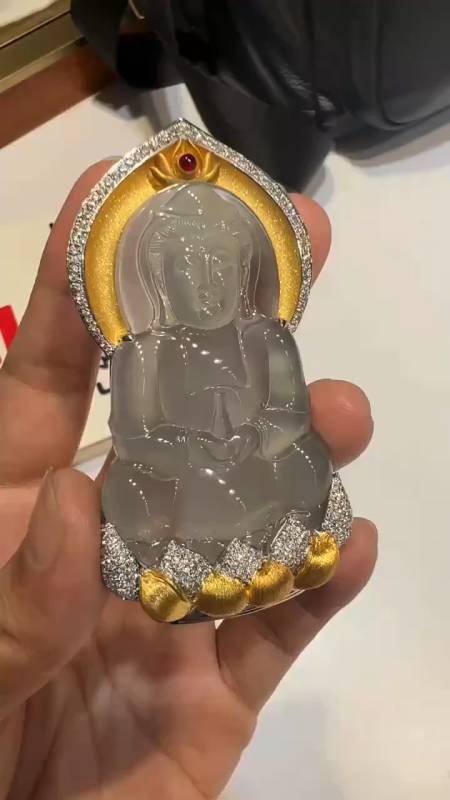 2022-07-03115翡翠珠宝大姚4777粉丝  关注咱们在做圆弧转角,有这么一