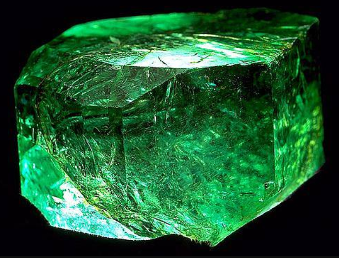 水晶原石的一些作用