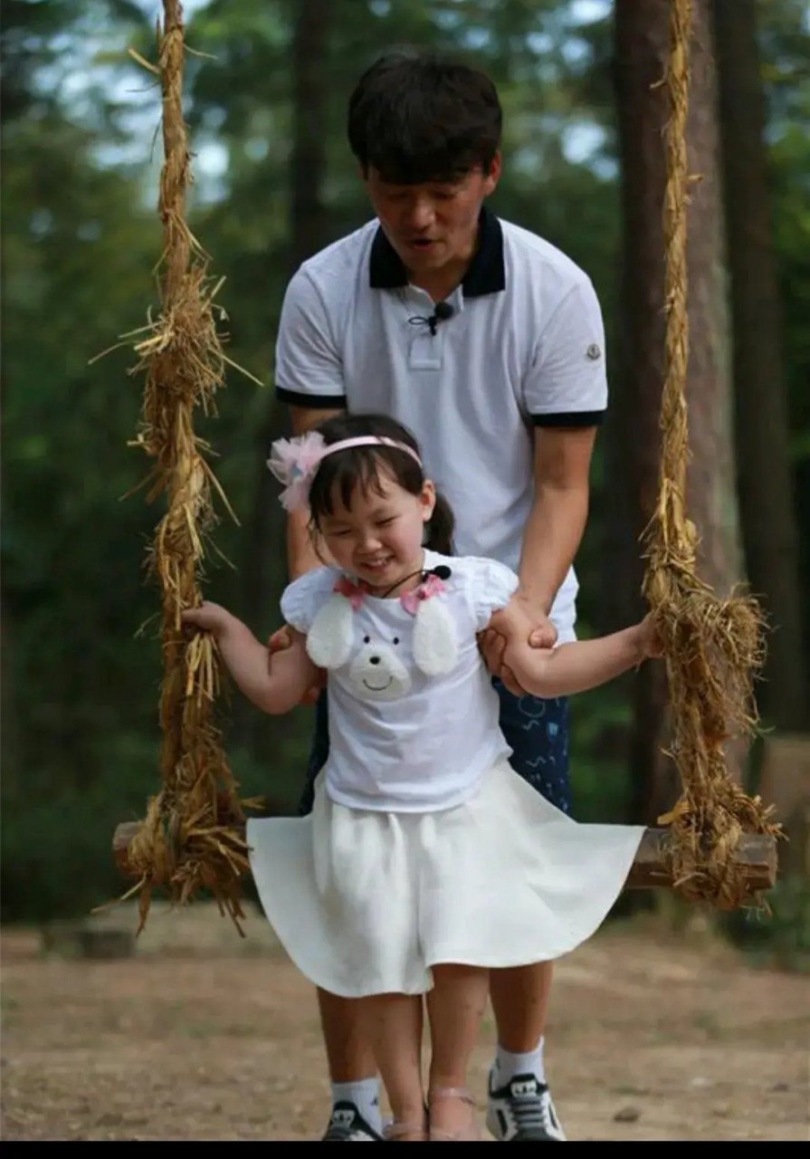 王宝强和马蓉怎么又复婚了 马蓉过37岁生日 无名指上又戴上了戒指 据