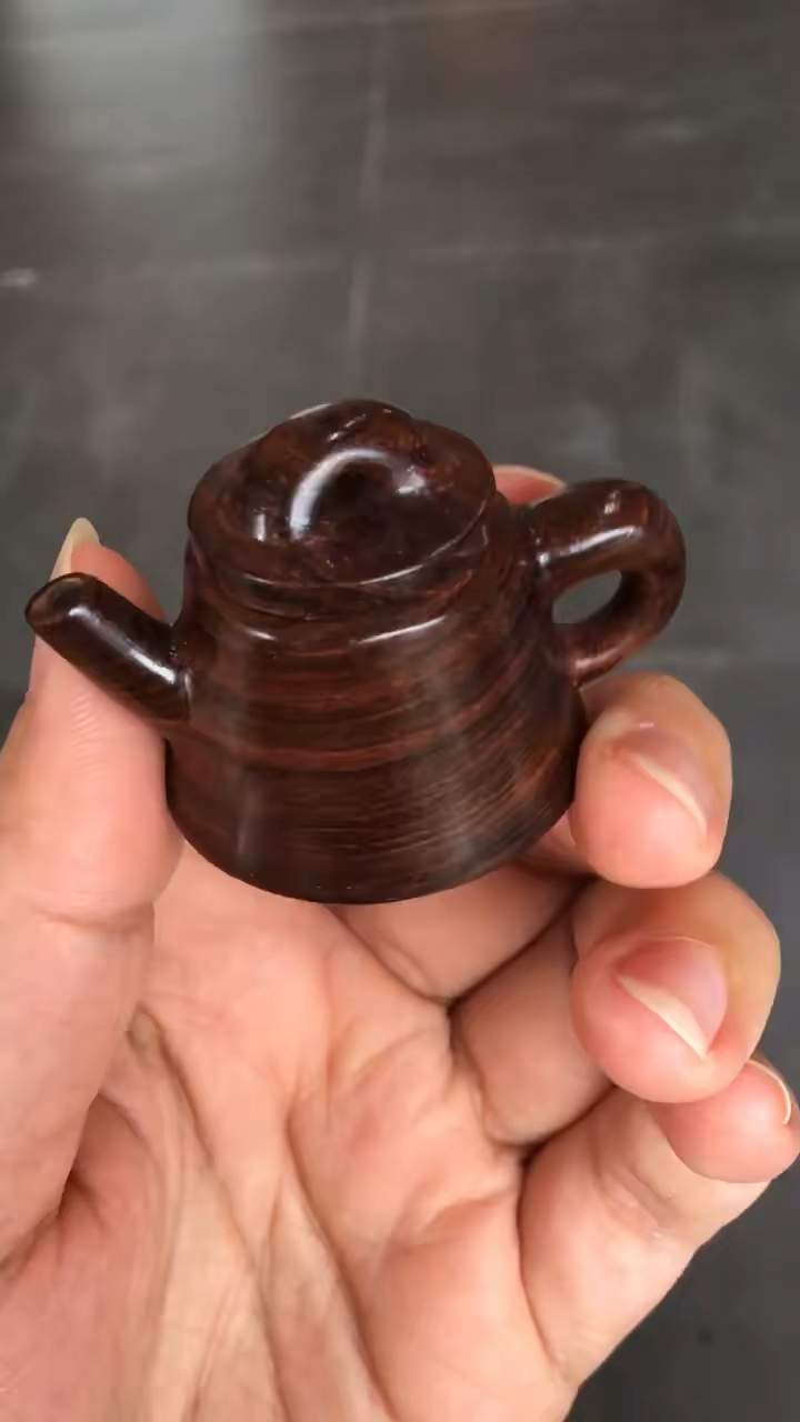 海黄老料油梨文玩手把件迷你小壶超可爱的