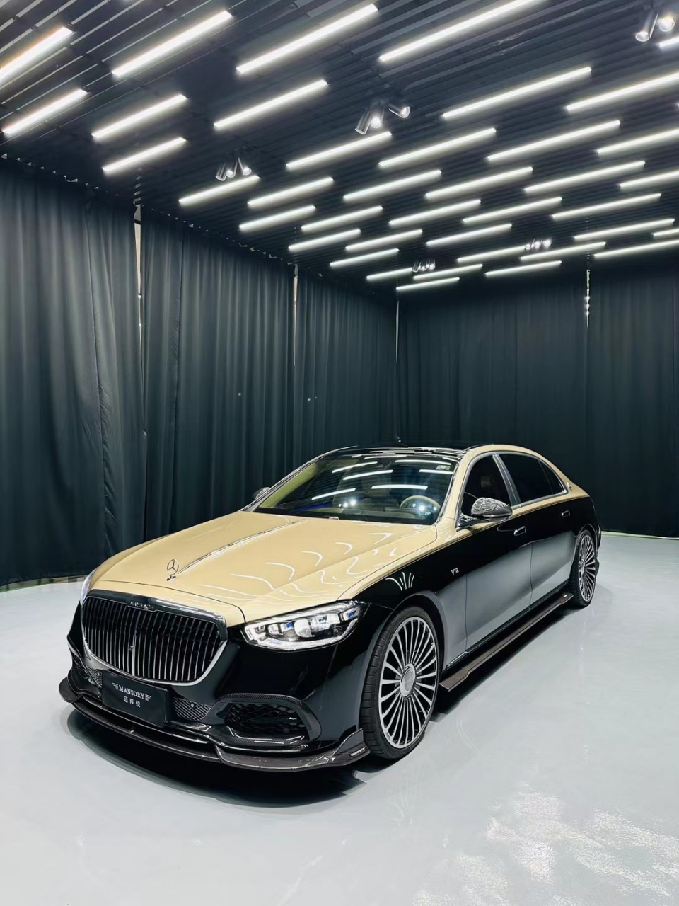 奔驰迈巴赫s680升级迈莎锐