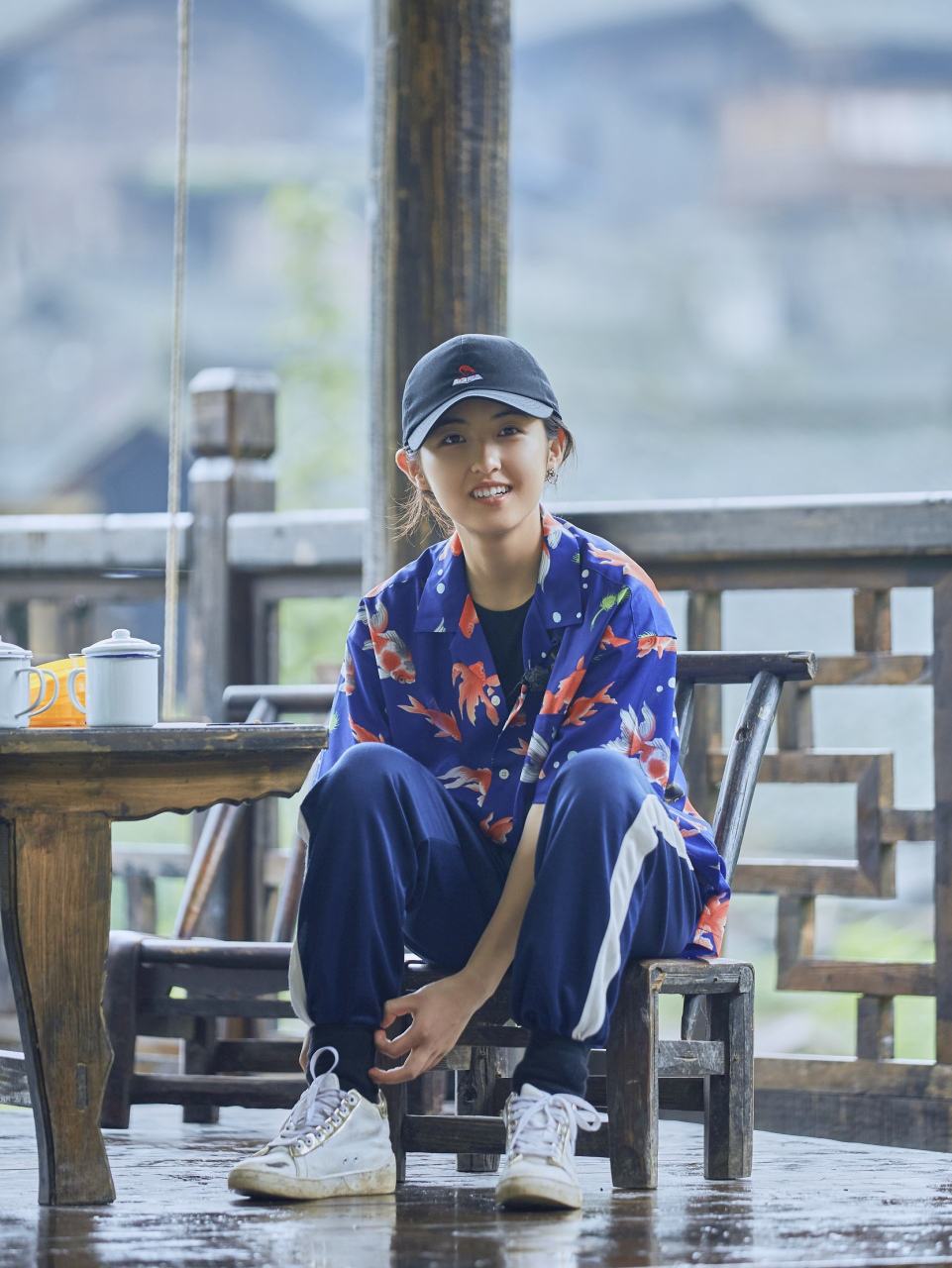 张子枫没多好看,但是身上却同时有少女感和少年感,这是她独特的气质.