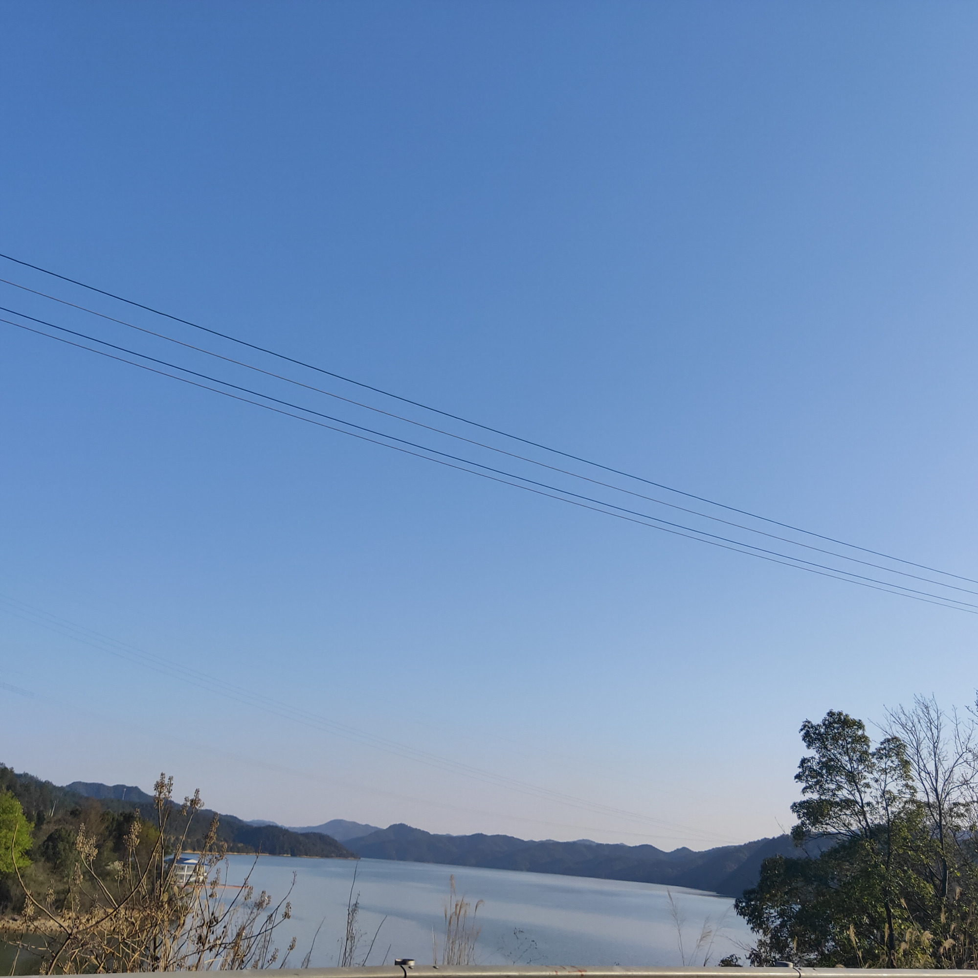 江西万安县万安湖介绍