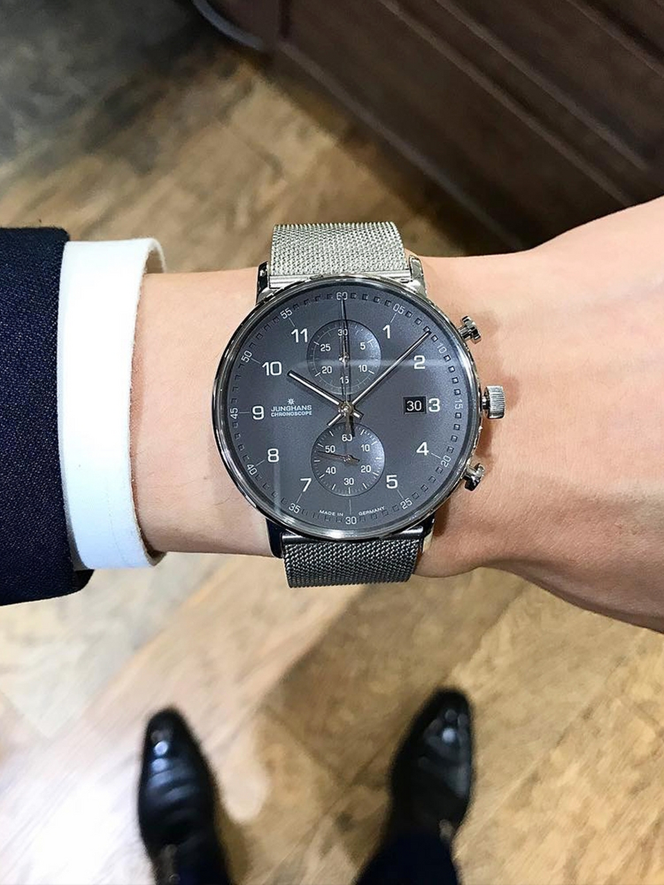 junghans荣汉斯男士腕表张弛有度 重塑潮流