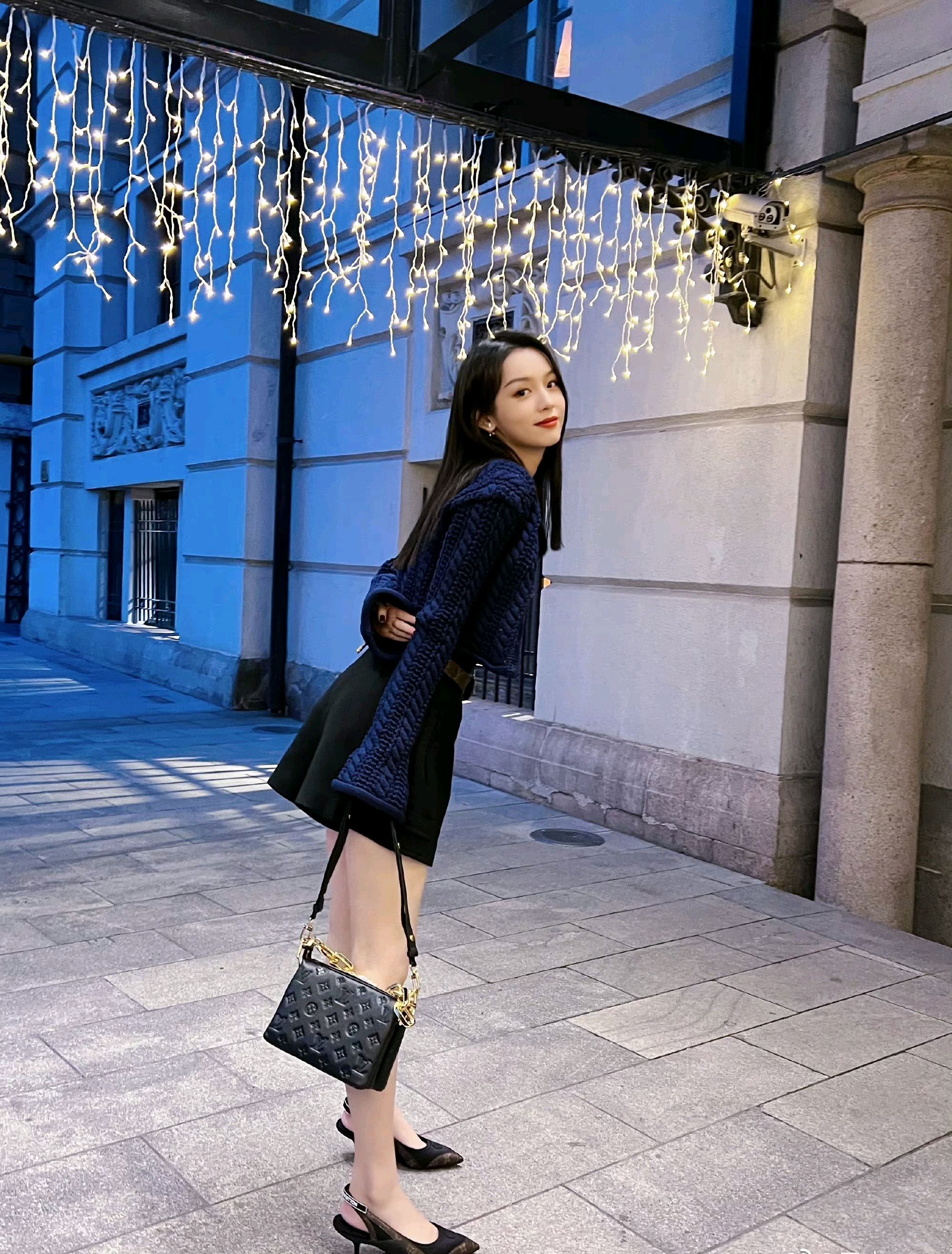 周也的身材比例也太好了吧!