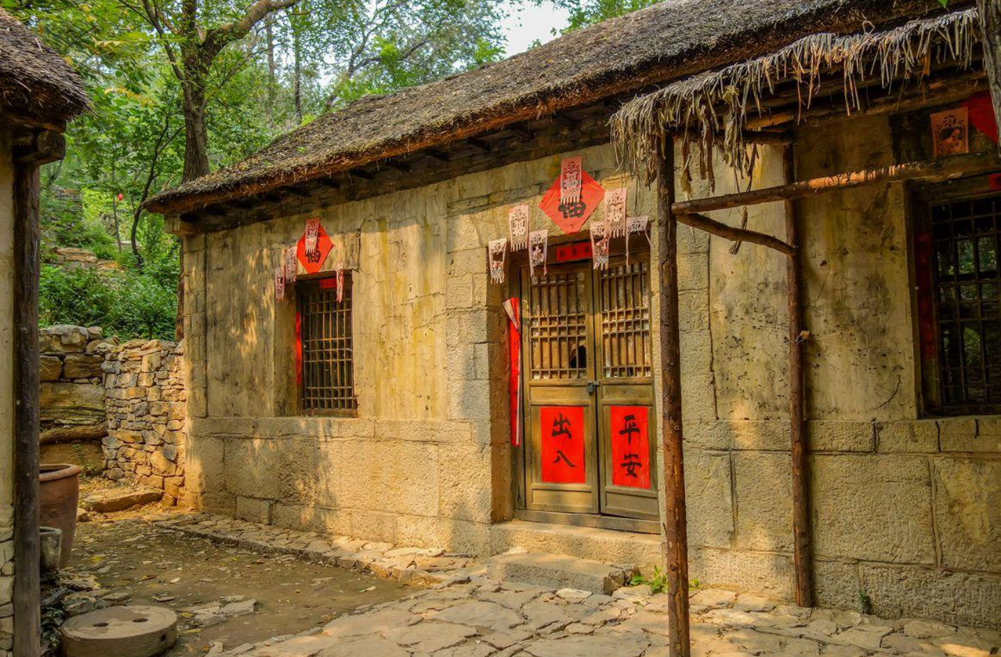 山东被"遗落"的古村,人少景美,是山东最美古村之一