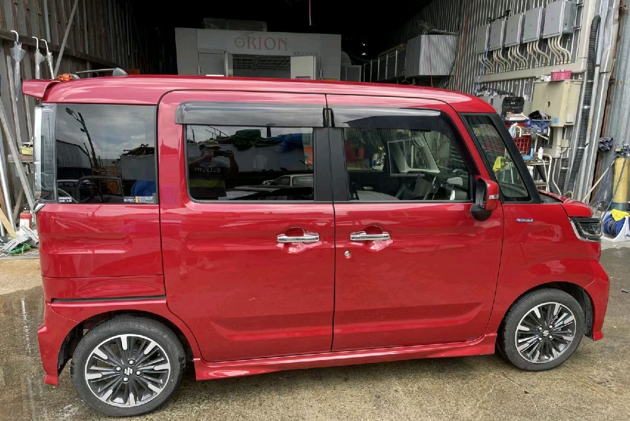 铃木牌"mini埃尔法"来了,华丽大气,方盒子高车顶,平均油耗3升