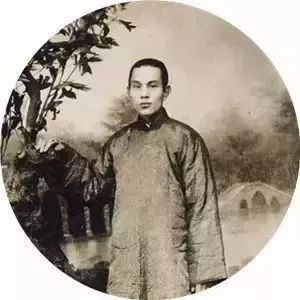 民国时期的杜月笙凭什么靠"三碗面"成为上海滩风云人物?