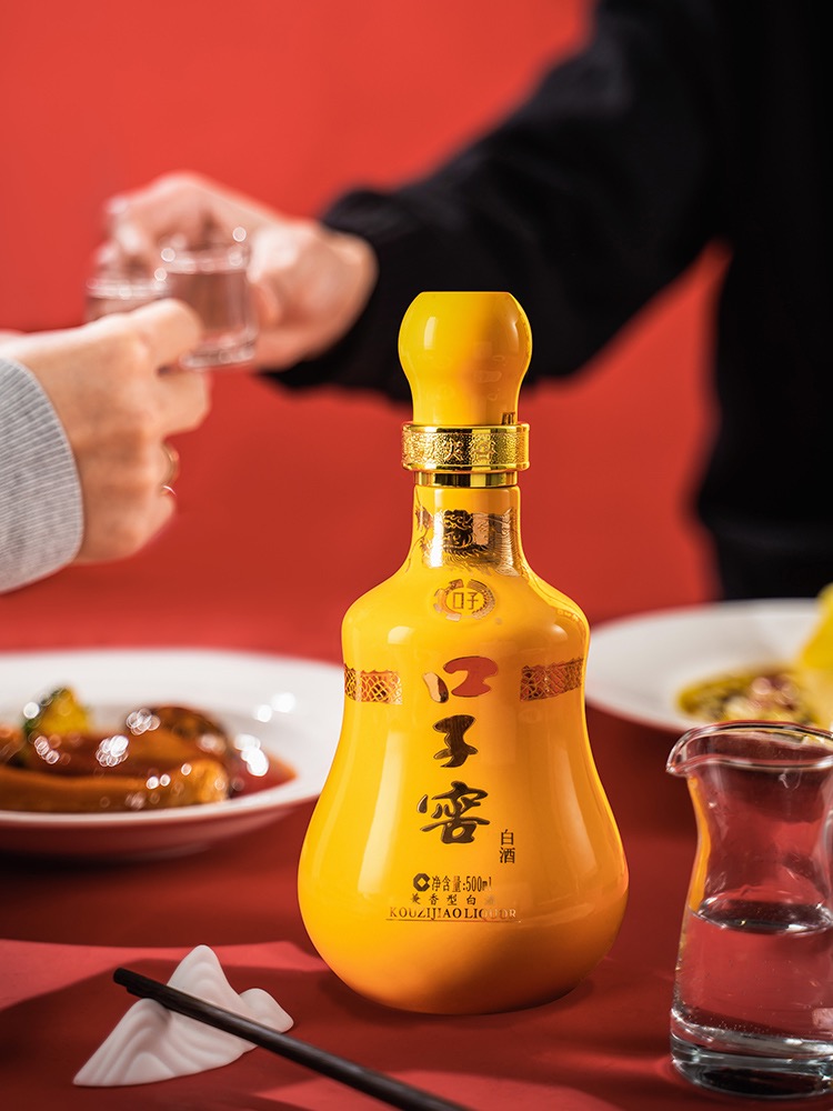 52度口子窖三十年型兼香型白酒,最新价格多少元一瓶?