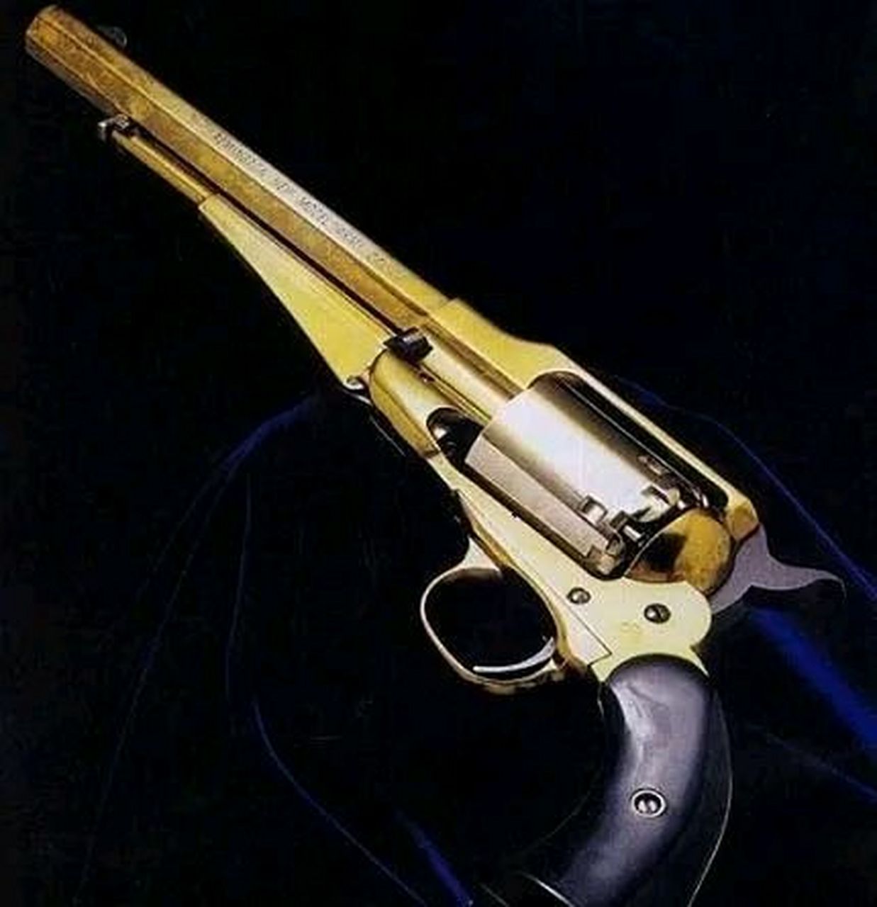 百年老枪经典再现,雷明顿m1858转轮手枪,加弹繁琐一般人学不会   就在