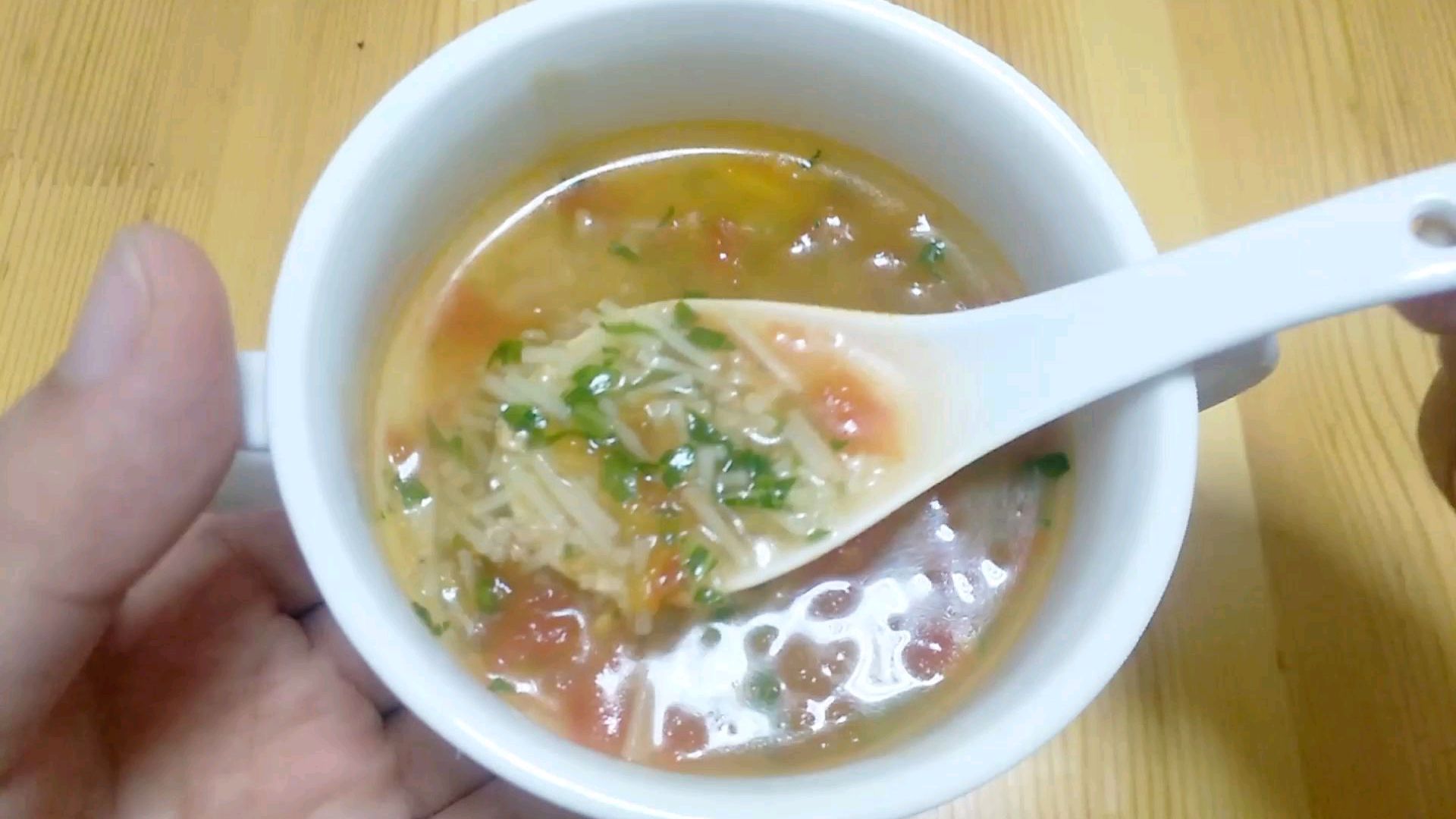 8月宝宝辅食面条这样做,营养搭配均衡,宝宝吃的香,聪明又健康