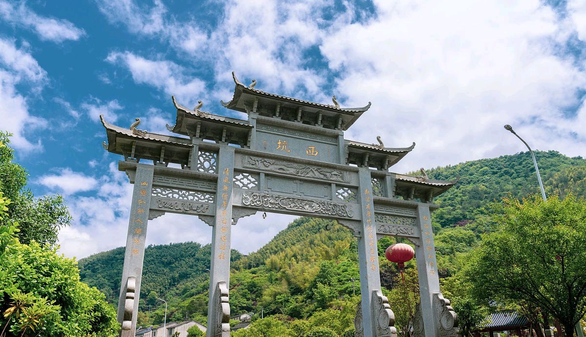 宁波市奉化弥勒文化园感受景区的魅力