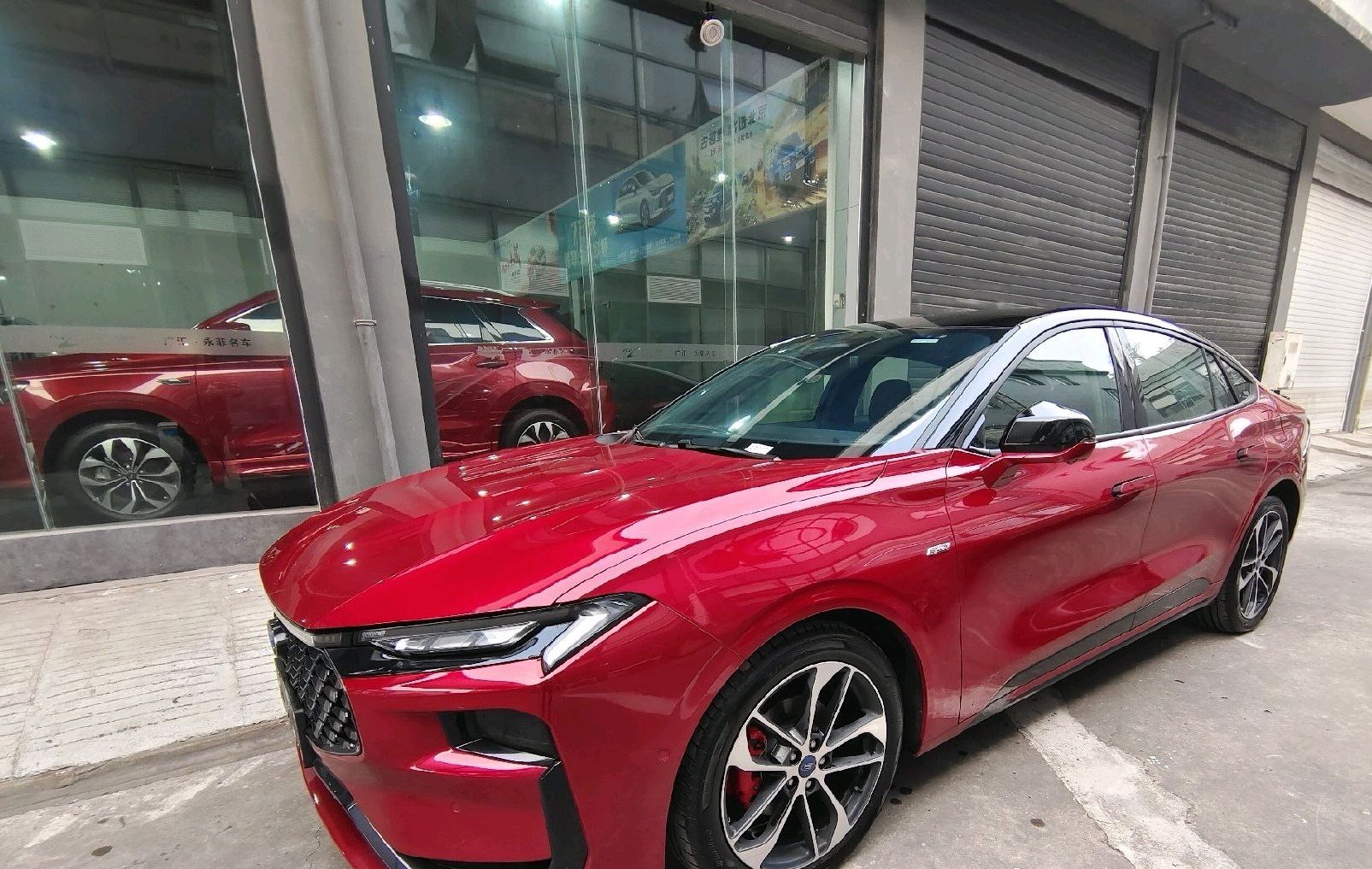 5t福特蒙迪欧来了!红色漆面质感一流,最高输出140kw,实用大气