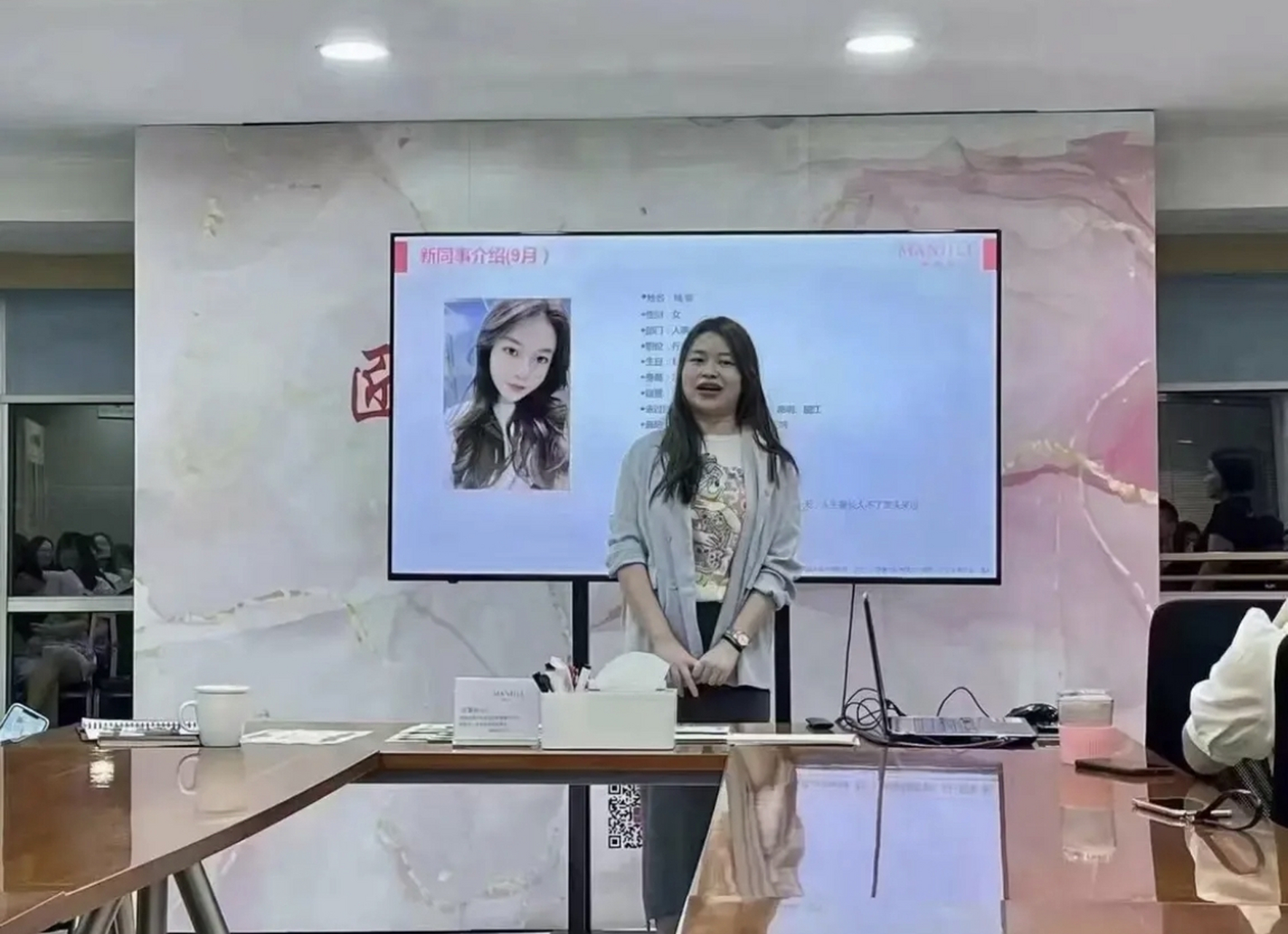 网友:图片仅供参考,以实物为准.