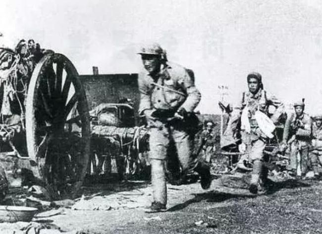 兰州军区司令员赵先顺警卫员上街办事被歹徒打伤,将军愤怒异常