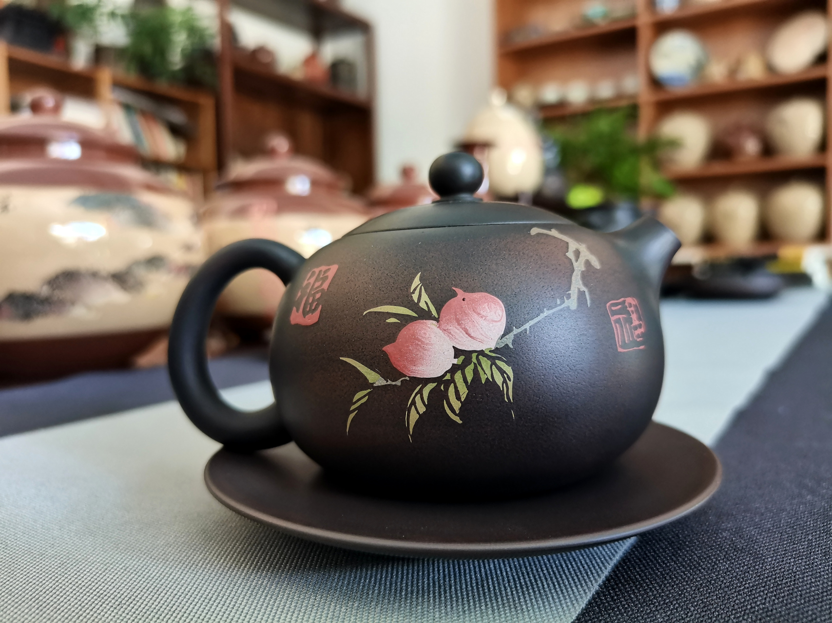 建水紫陶里王家明陶艺馆  王老师作品鉴赏