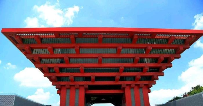 除去上海的世博"中国馆"外,这个建筑成为当地又一"建筑名片"