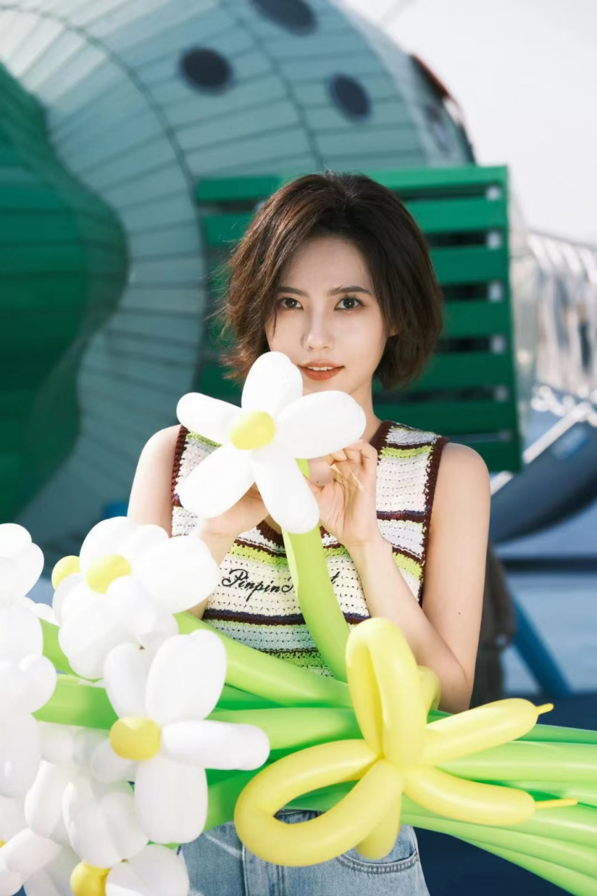 姜珮瑶# 正式加入泰洋川禾 全新启航7715明媚「姜」至 青夏新芽