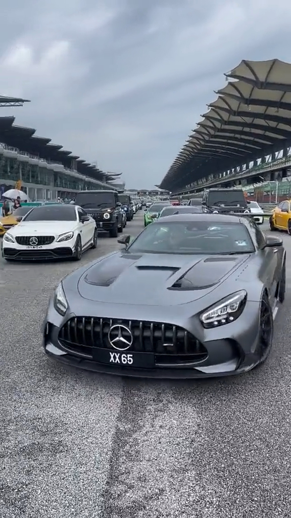 奔驰amg gt,赛道之王