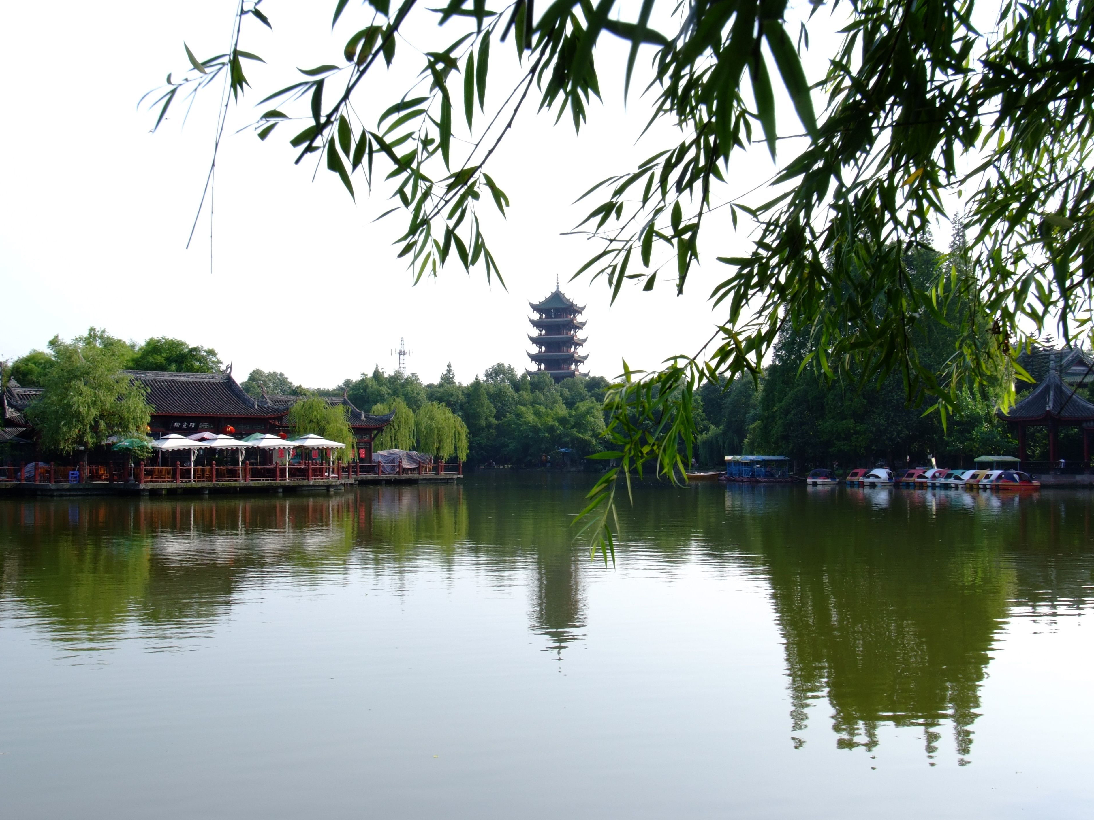 成都严重被低估的公园,有"川西明珠"之美誉,景美人少且免费