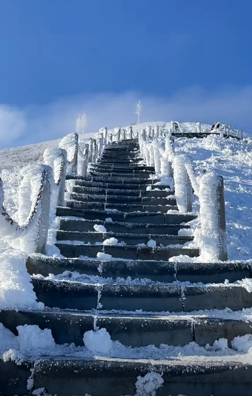 武功山的雪景,如临仙境!