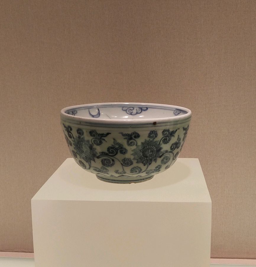 明代弘治朝著名的青花诸葛碗,究竟有何玄机