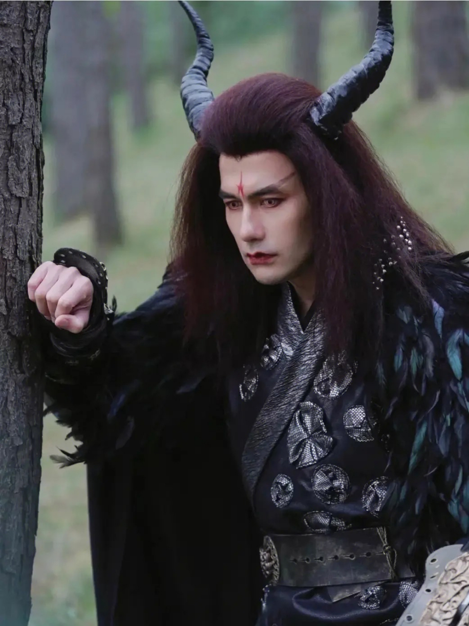 你心目中的古偶剧魔尊天花板是谁?黄志玮的重楼?成毅的玄夜?