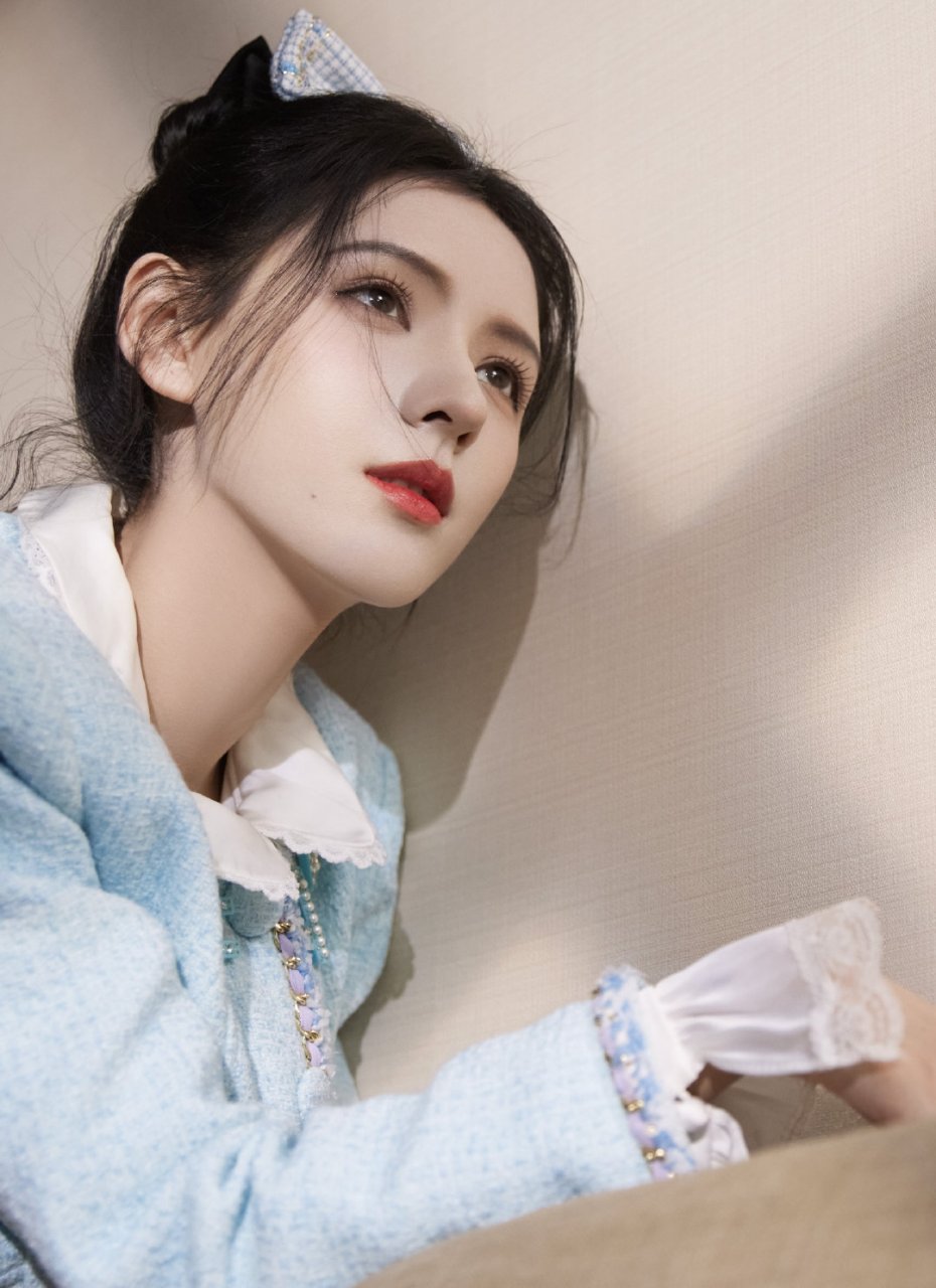 张予曦高清壁纸头像(四十八)[鼓掌]