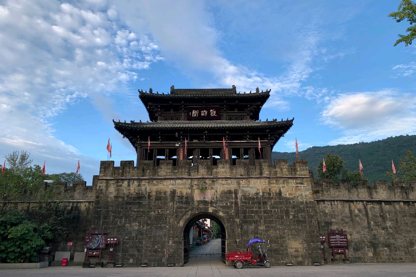 四川广元有座小城,保存着最为完整的三国文化资源,还有很多小吃